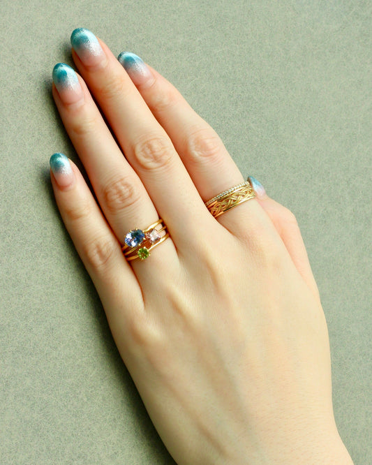 【カラーストーンを華やかに重ねたコーデ】横浜店 ENA