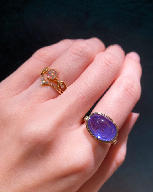 宇宙をイメージしたコーデ