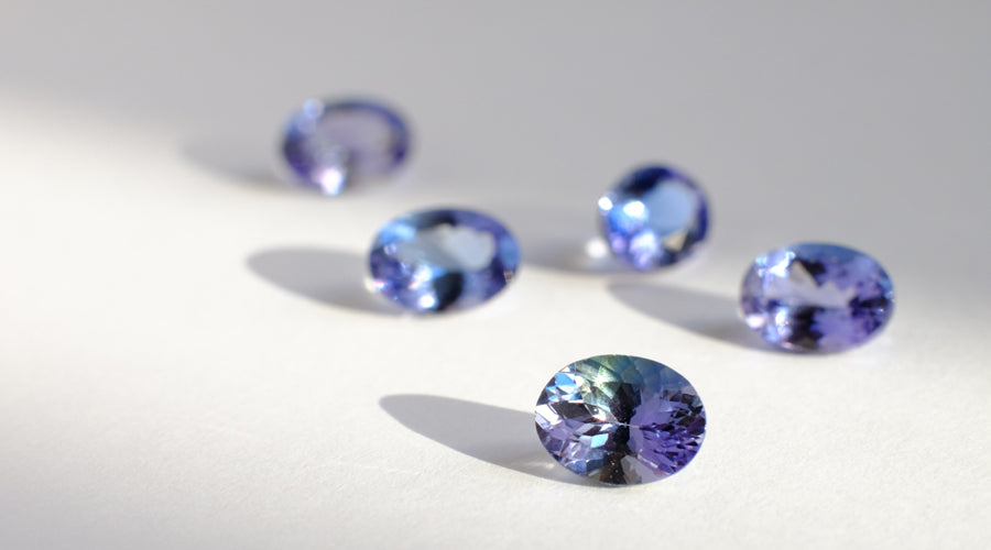 Bizoux（ビズー）公式｜希少石の世界