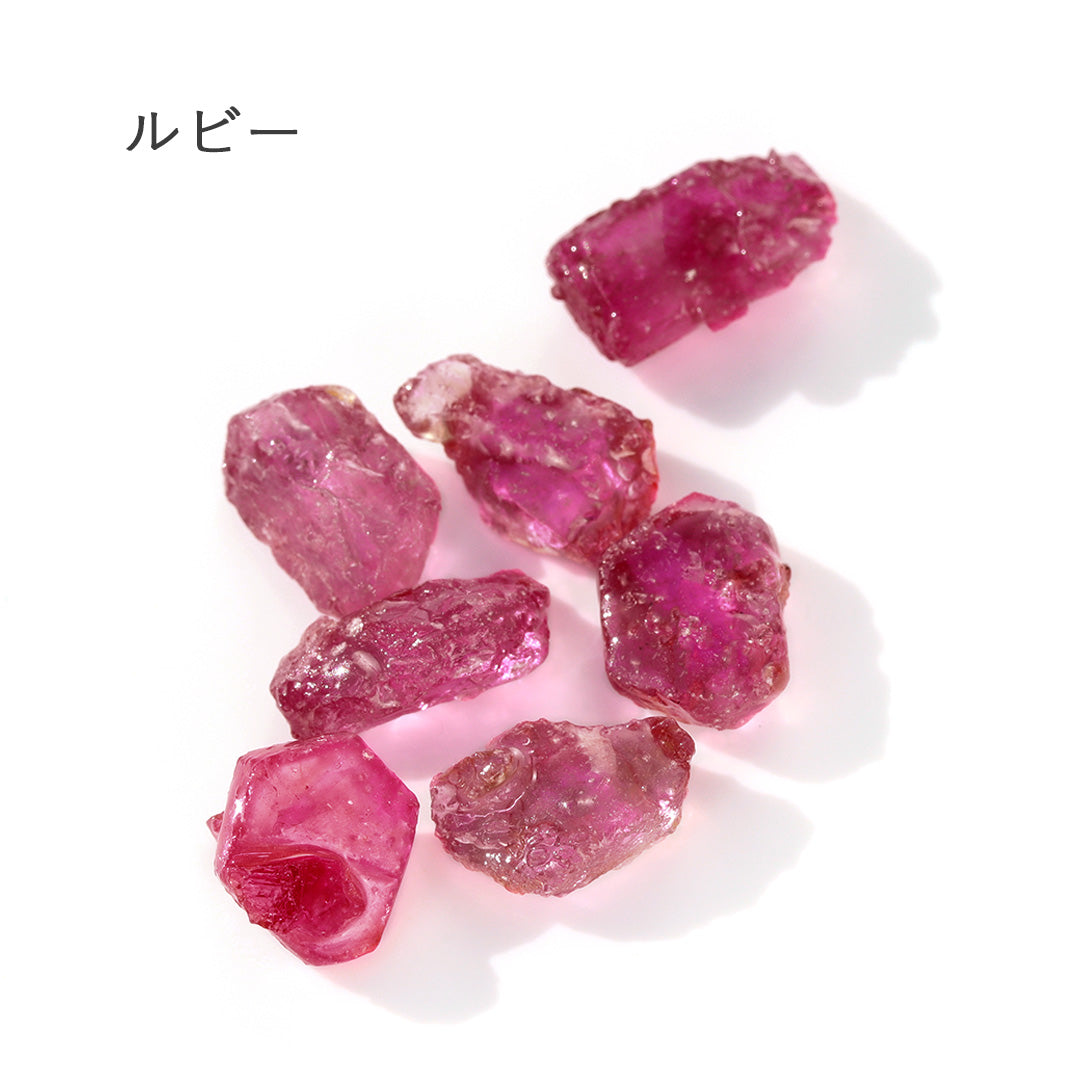 【即日発送】原石 K10ペンダントトップ・プレーナ