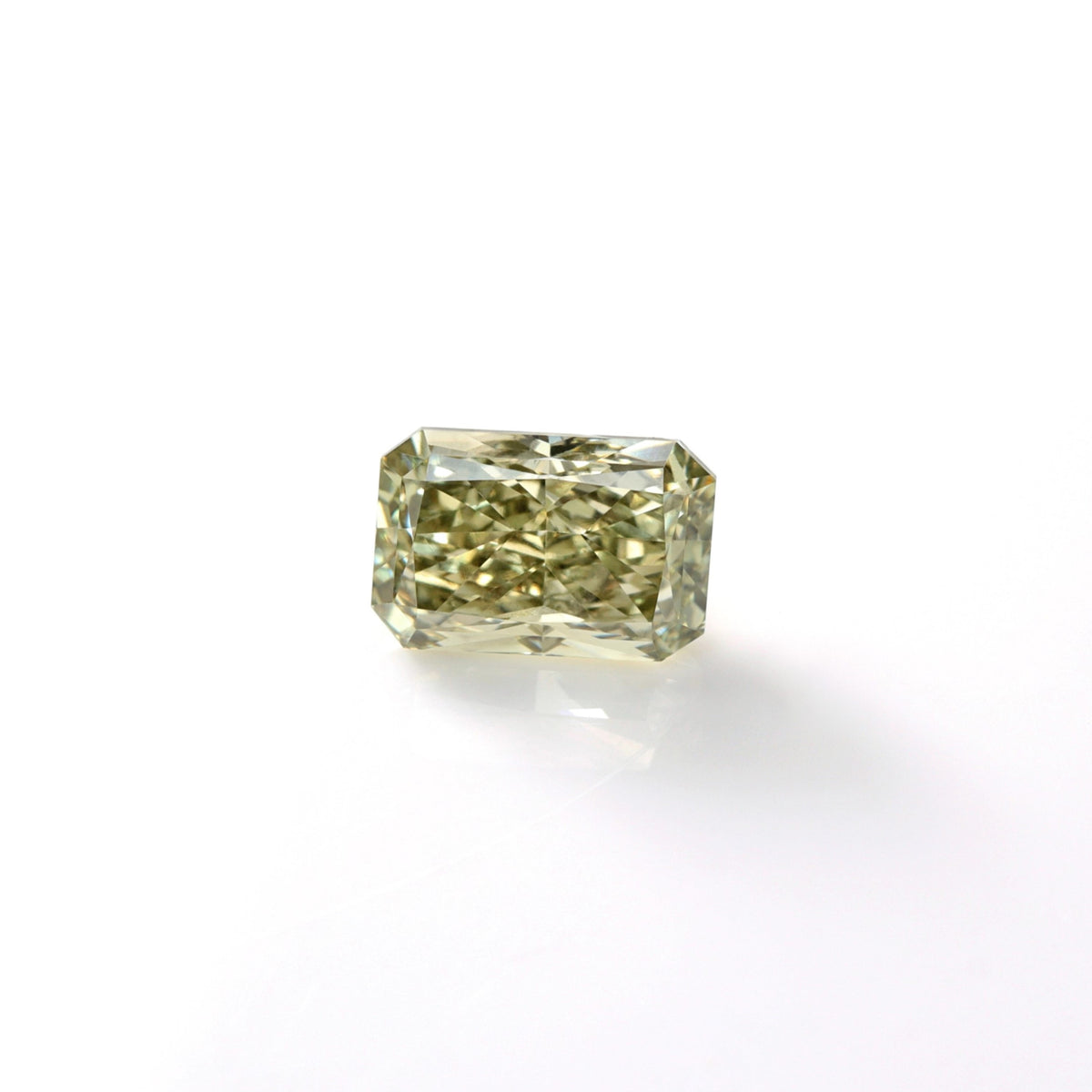 店舗限定】ラボグロウングリーンダイヤモンド0.848ct (FIG,VS1 
