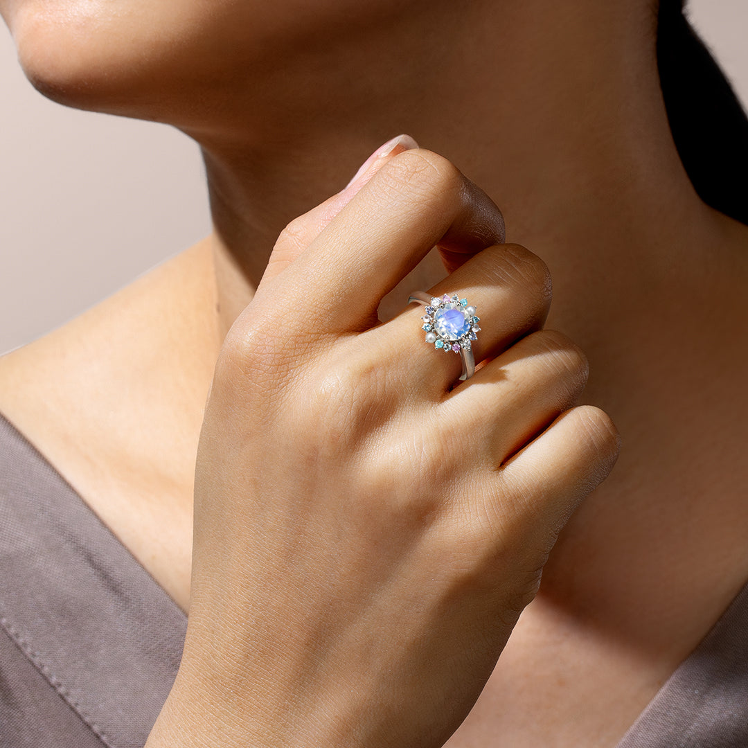 ロイヤルブルームーンストーン K18/PTリング・フロレゾン