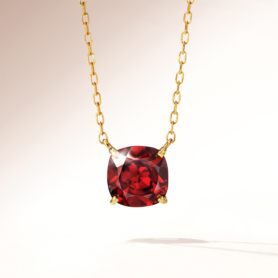 ガーネット K10/K18/PTネックレス・セラム