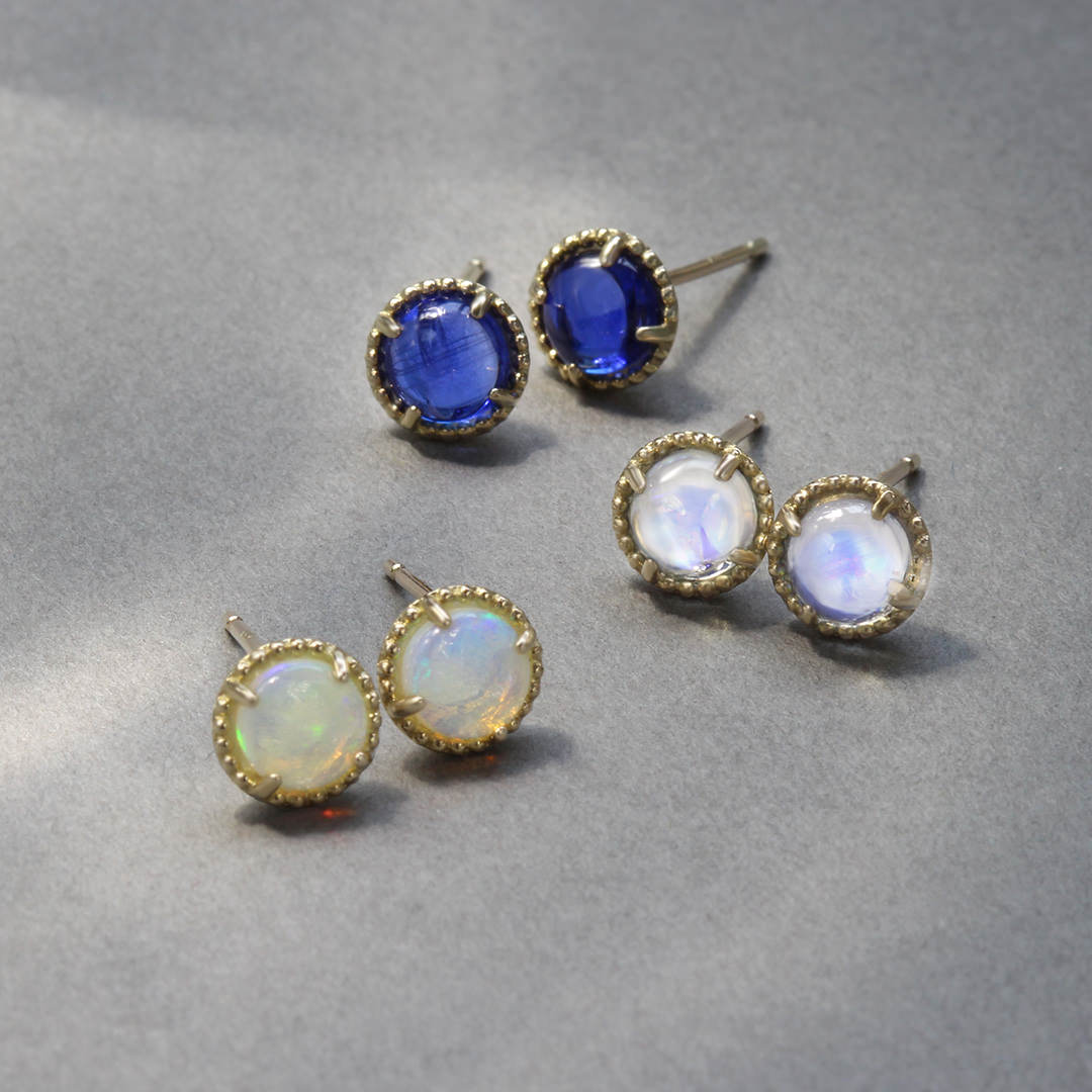 【在庫限り・即日発送】ブルームーンストーン×K10ピアス・エキューム