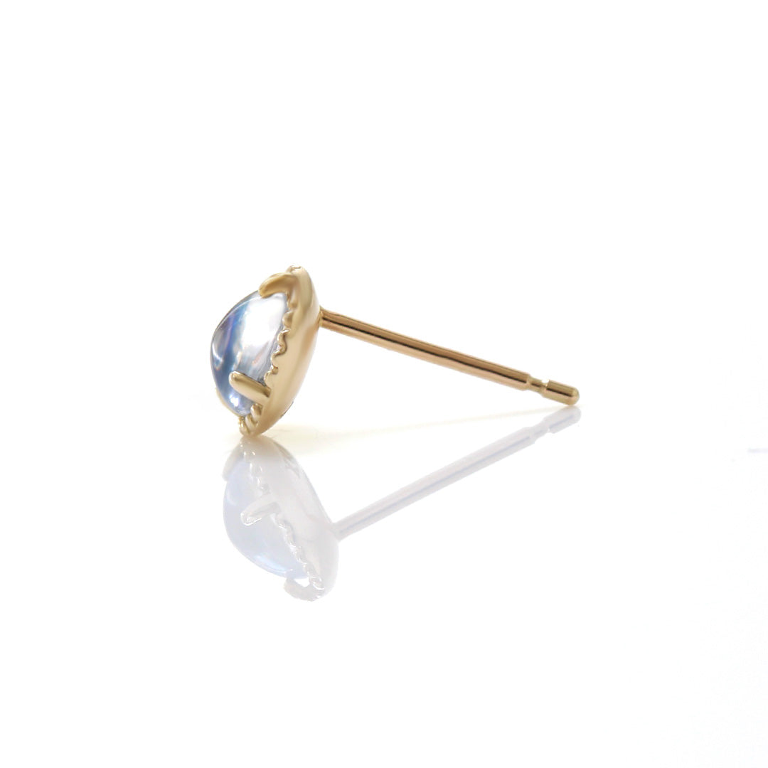 【在庫限り・即日発送】ブルームーンストーン×K10ピアス・エキューム