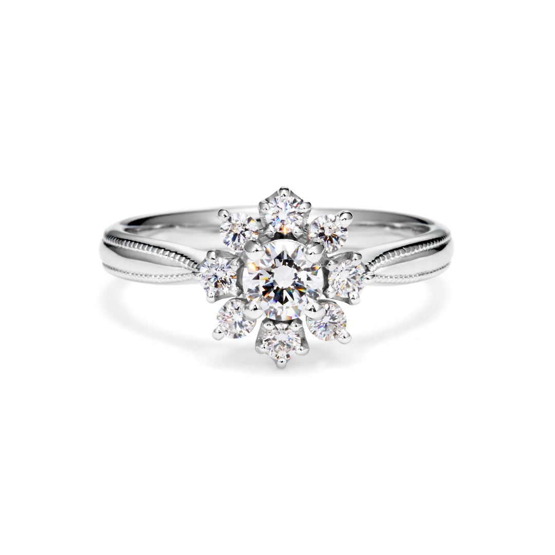 ダイヤモンド K18/PTリング・ピヴォワンヌ