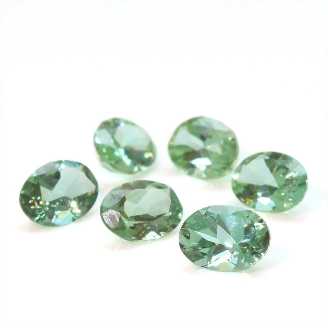 グリーントルマリン(コンゴ産) K18ペンダントトップ・セパージュ