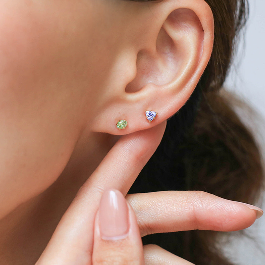 【即日発送】タンザナイト K18/PT ピアス(片耳)・アミーユ