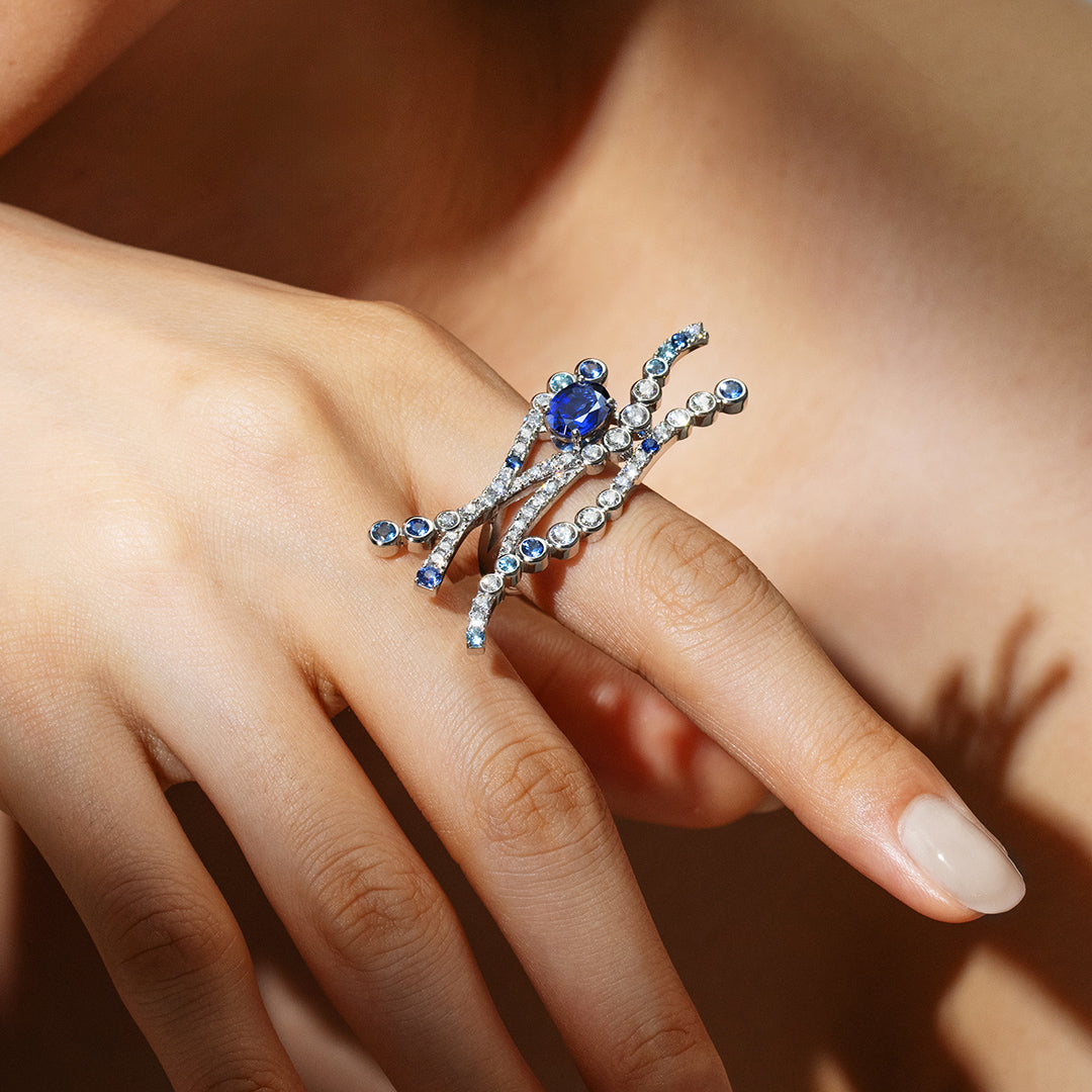 【Tales of Her・京都店限定】ブルーサファイア×マルチカラージュエル PTリング・セラヴェルプリンシパル