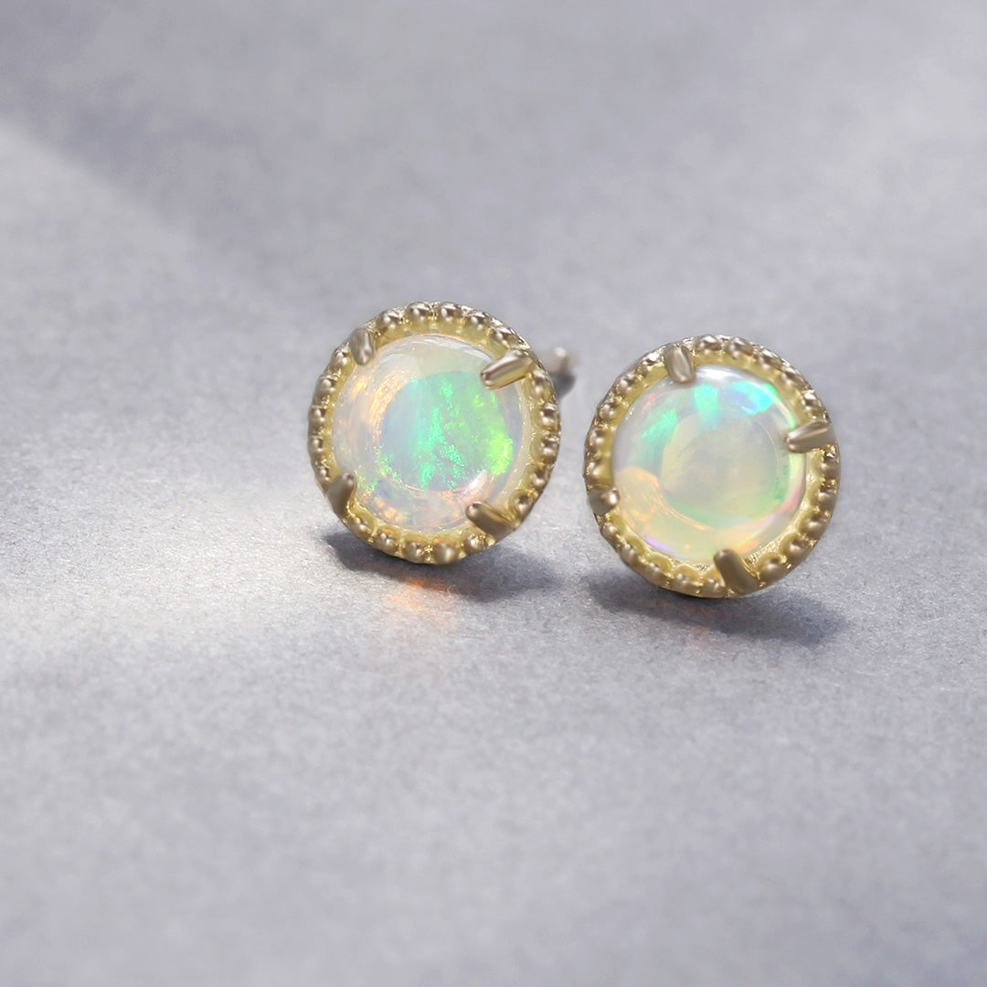 【在庫限り・即日発送】オパール(オーストラリア産) K10ピアス・エキューム