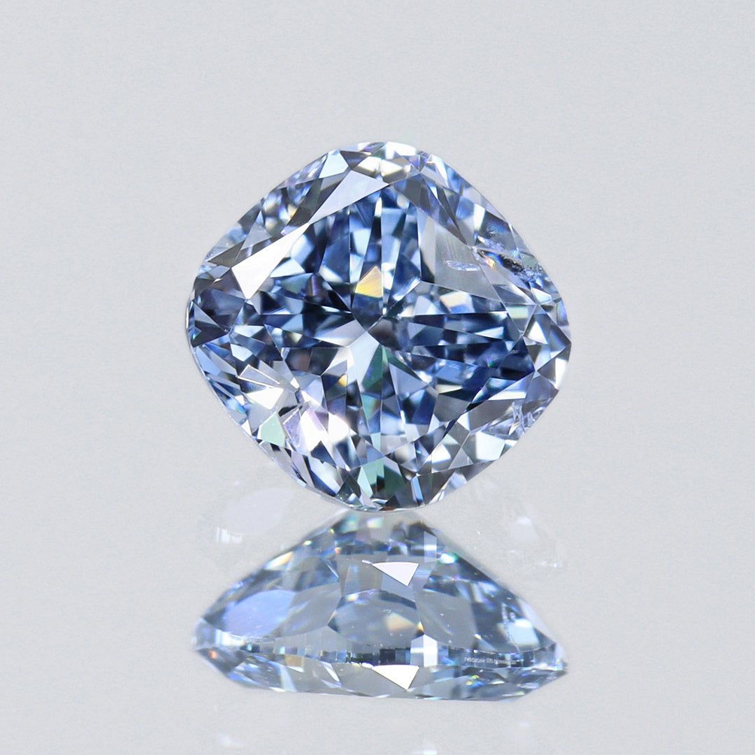 ブルーダイヤモンド(ラボグロウン/0.31ct/LIGHT BLUE/SI1)・セミ 