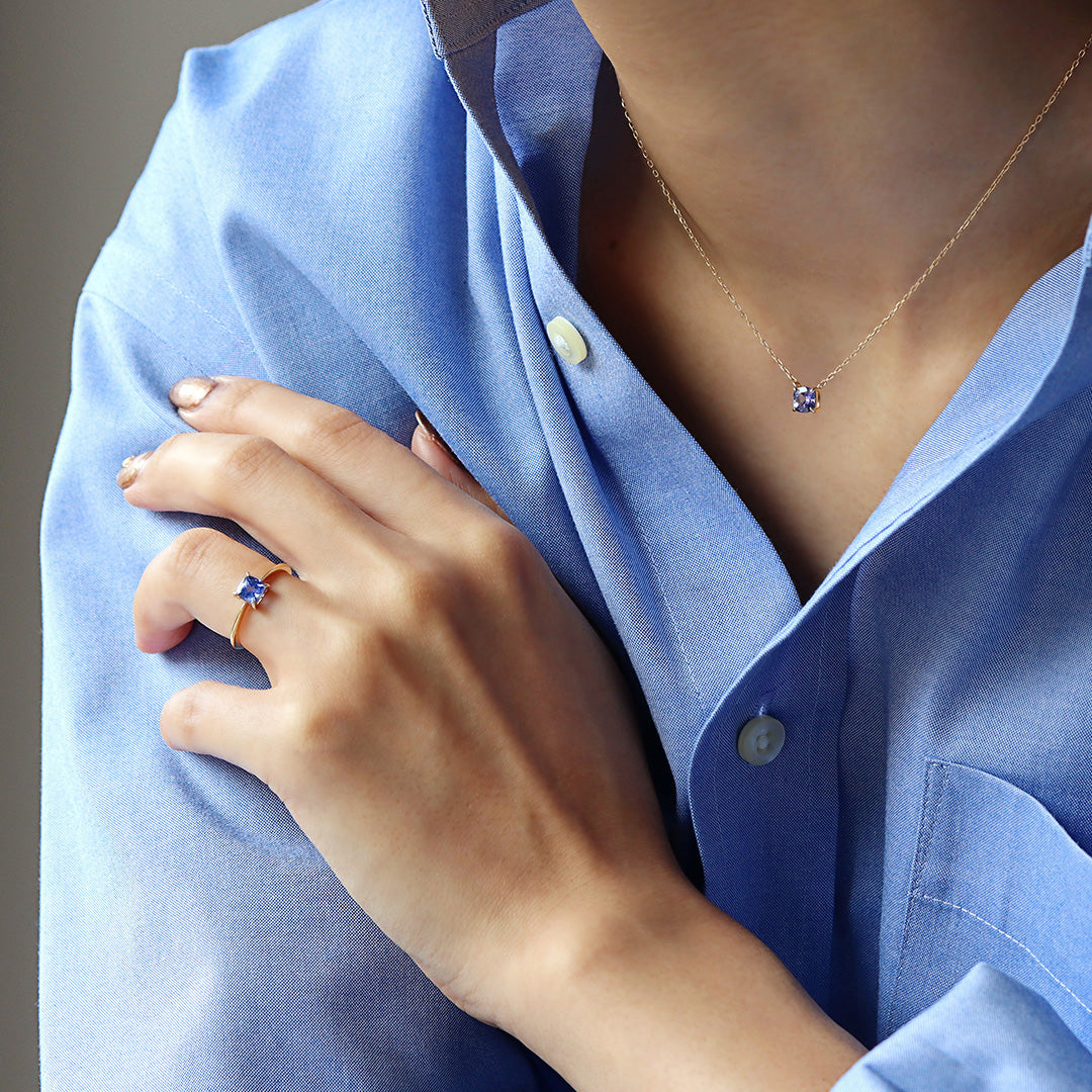 【在庫限り・即日発送】タンザナイト(ディープカラー) K18/PTリング・セラム(5mm×5mm)