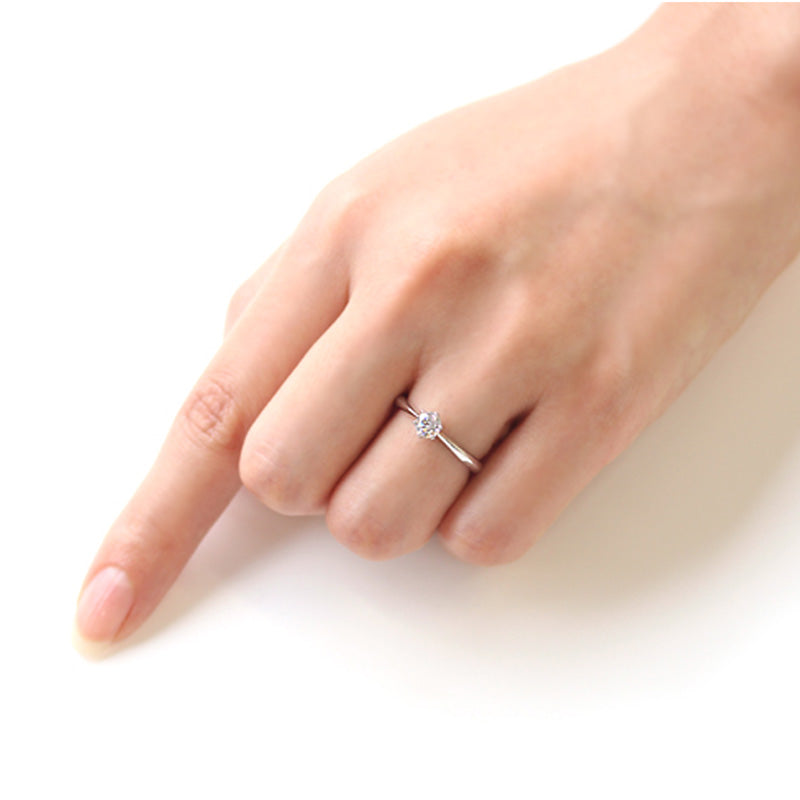 ダイヤモンド K18/PTリング・ソリティア