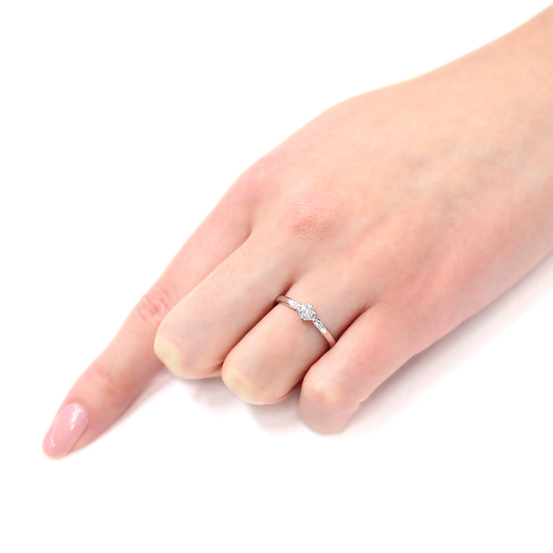 ダイヤモンド K18/PTリング・フレーズ