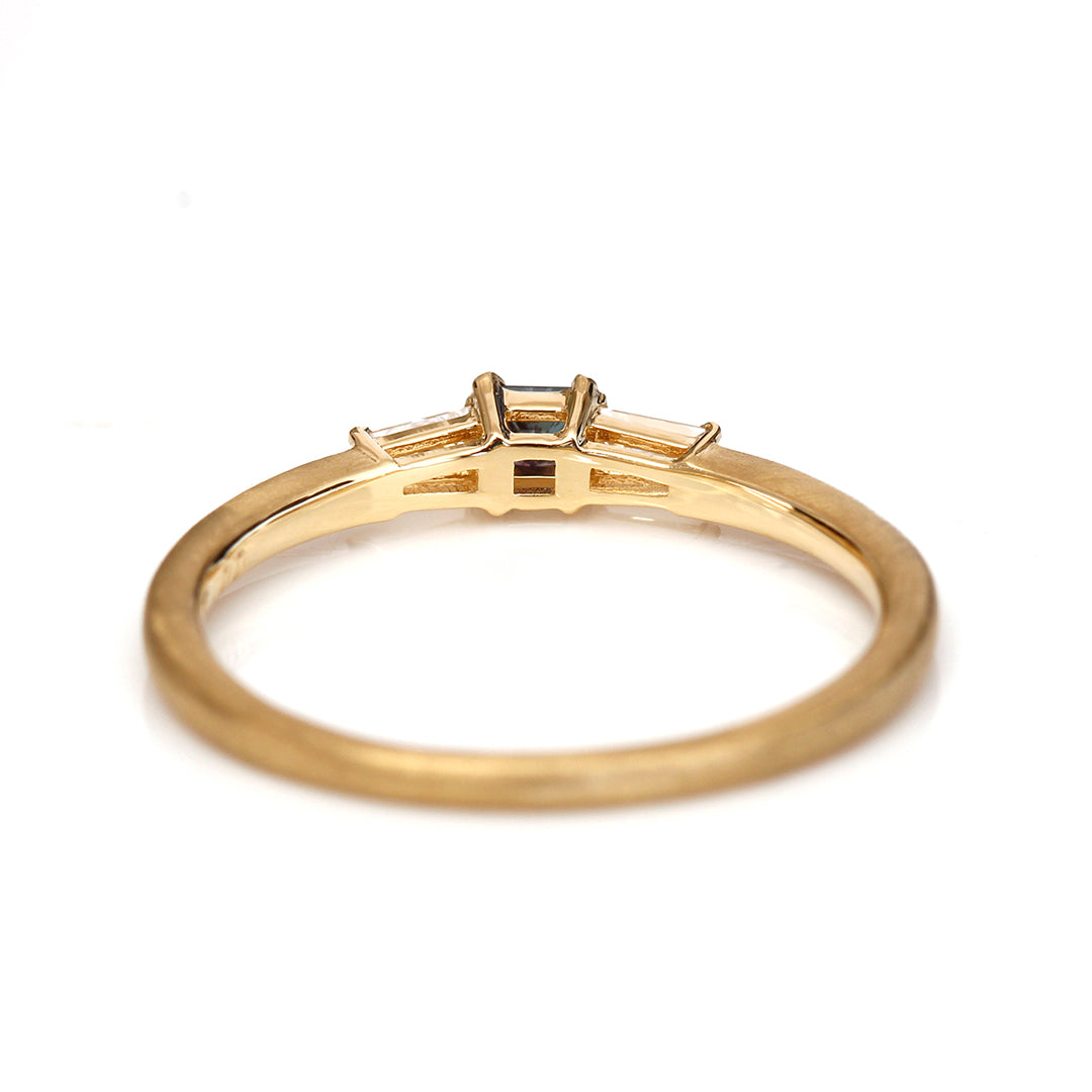 【在庫限り・即日発送】アレキサンドライト×ダイヤモンド K18/PTリング・リディ