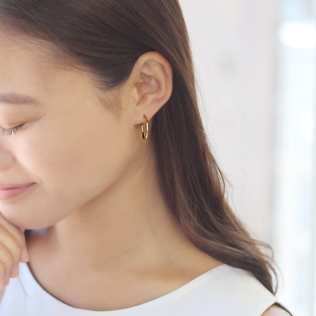 【在庫限り・即日発送】K18/PTピアス・アリア(20mm)