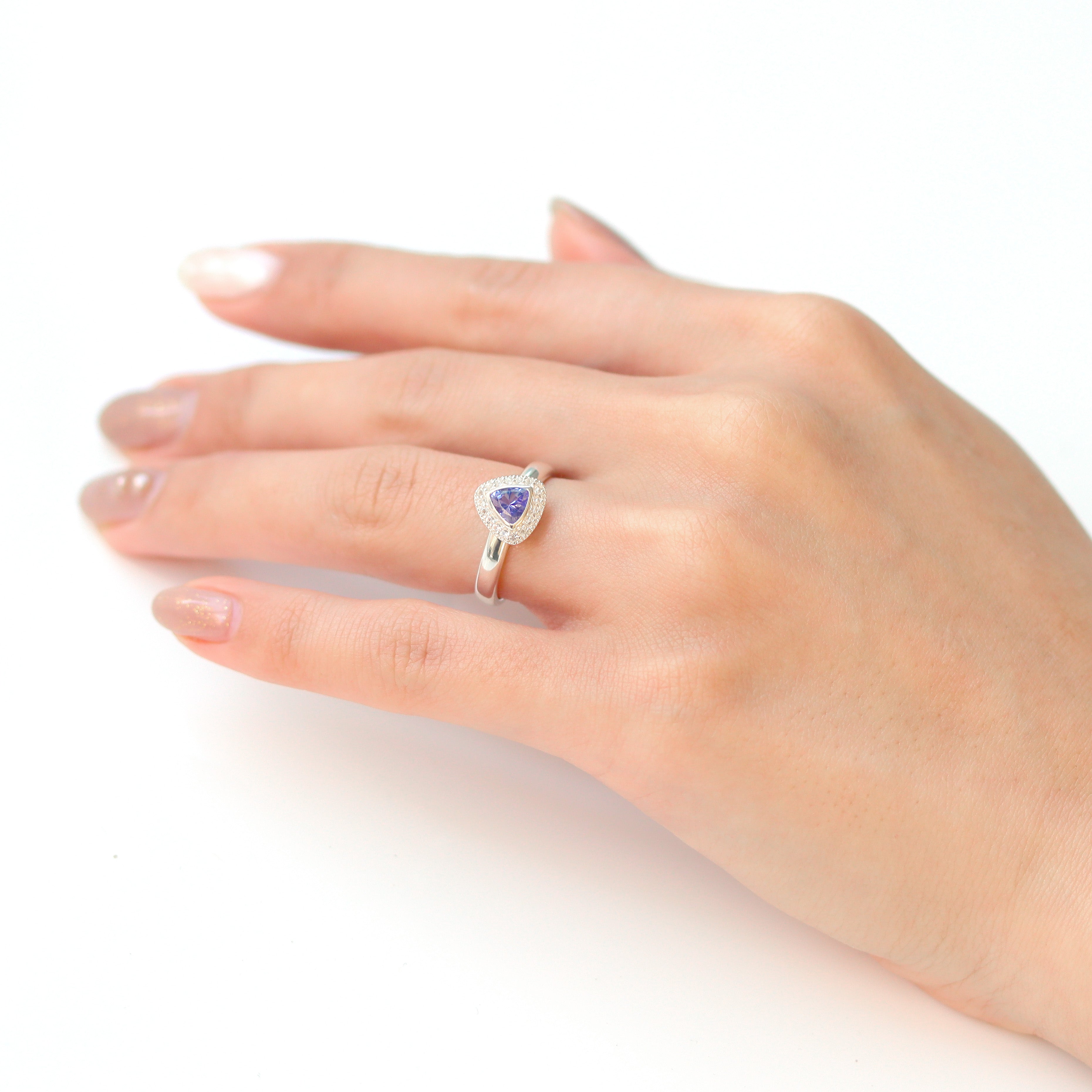 【在庫限り・即日発送】タンザナイト×ホワイトトパーズ SV925リング・ヴィヴ