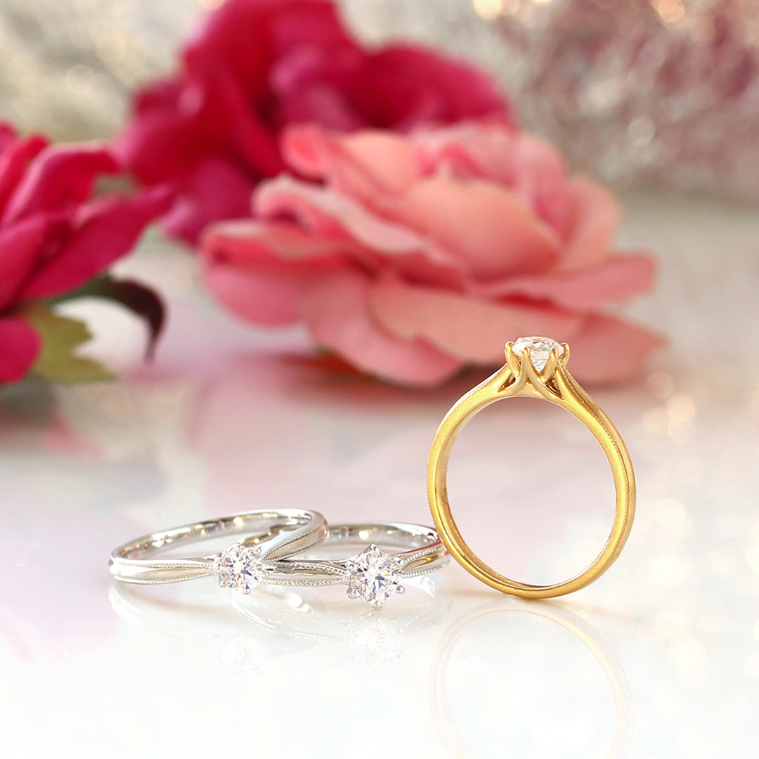 ダイヤモンド K18/PTリング・ローズ