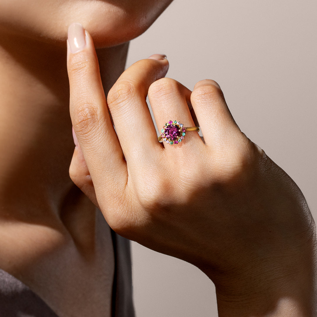 ディープマラヤガーネット K18/PTリング・フロレゾン