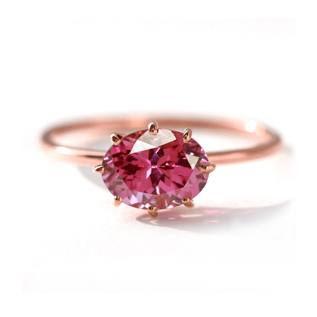 残り1点。　Rose pink ring … Malaya Garnet