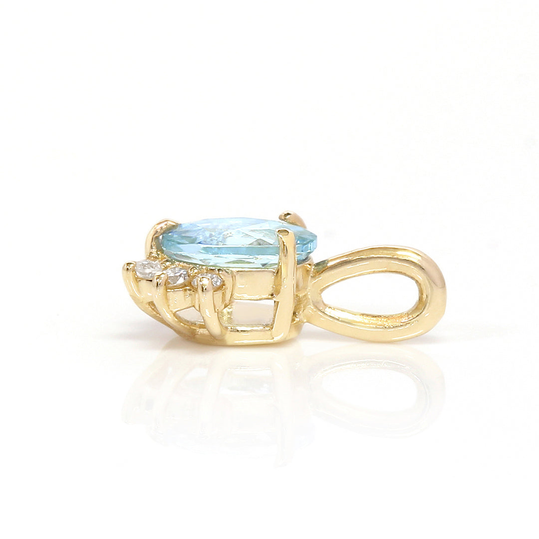 アクアマリン×ダイヤモンド K10ペンダントトップ・オルシェ