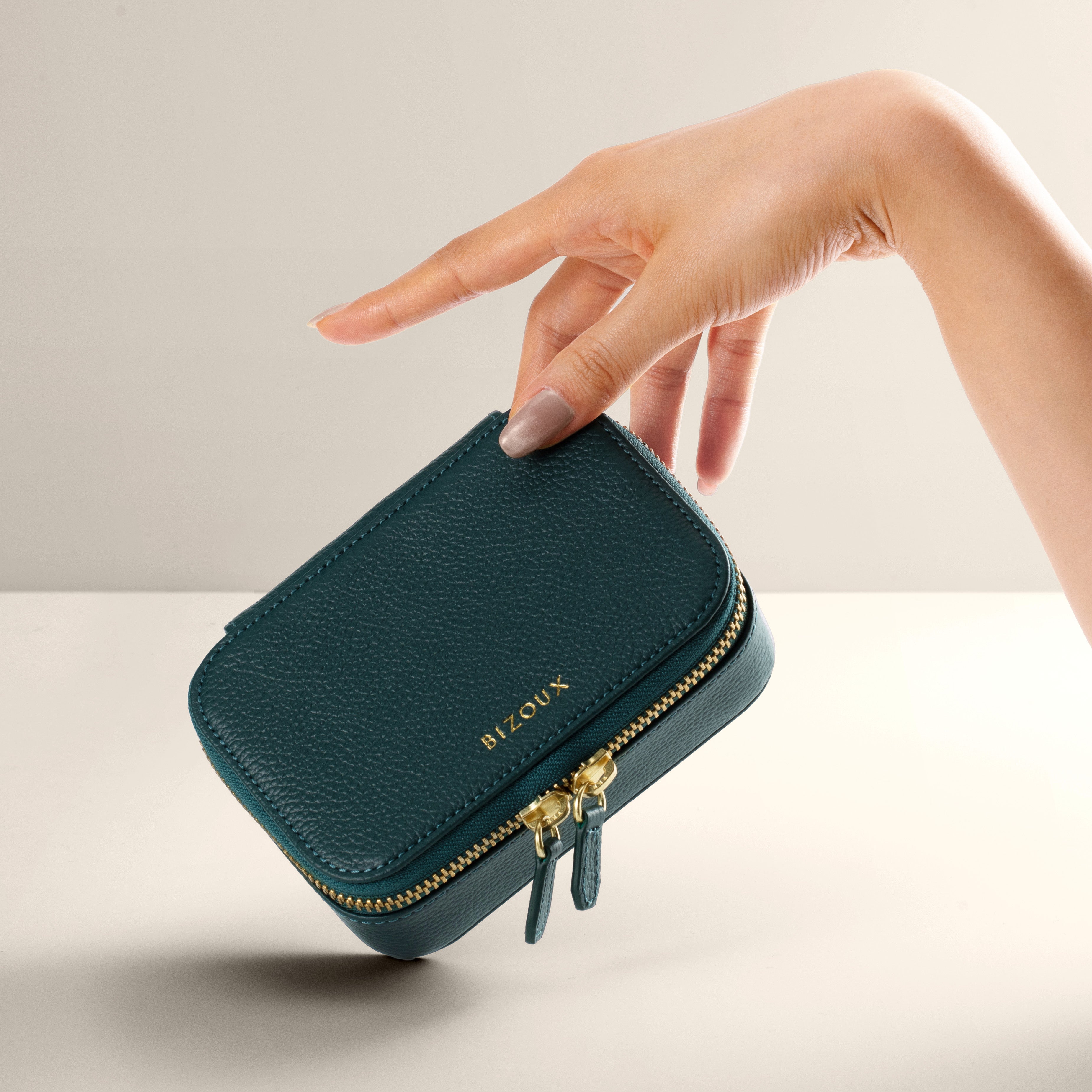 【即日発送】ジュエリーポーチ・バニティエ