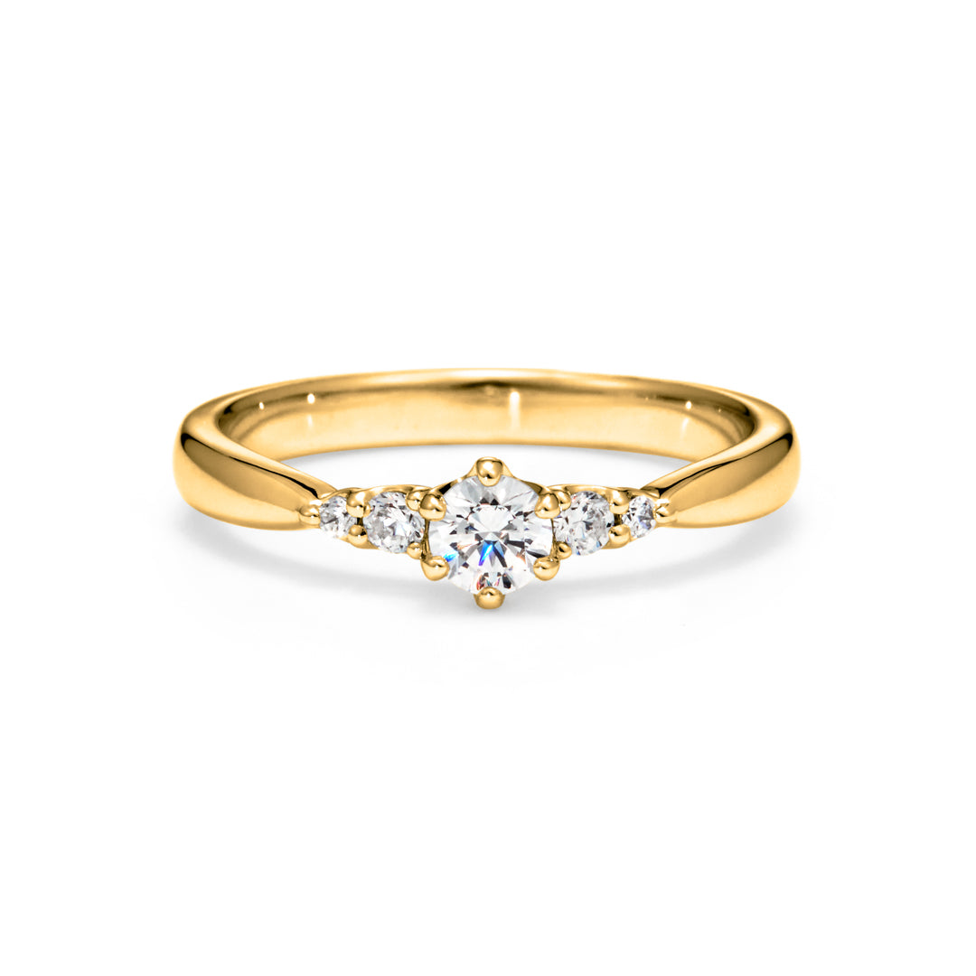 ダイヤモンド K18/PTリング・サイドストーン