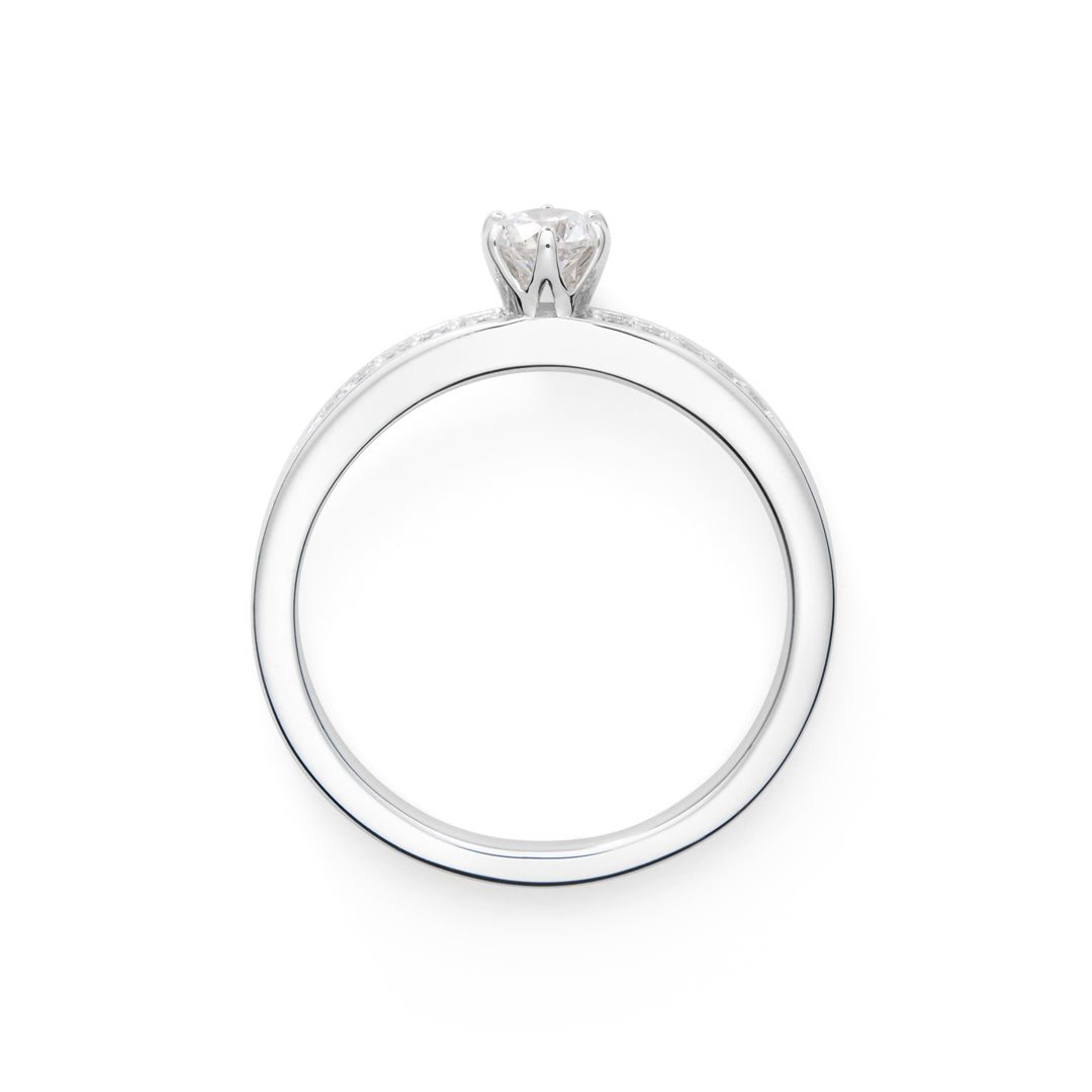 ダイヤモンド K18/PTリング・エタニティ