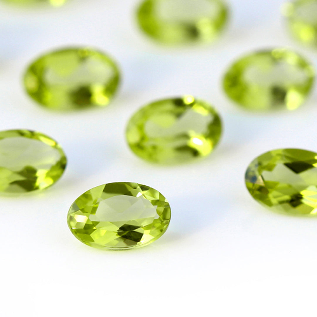 ビズー公式】ペリドット ダイヤモンド K18(18金) ペンダントトップ