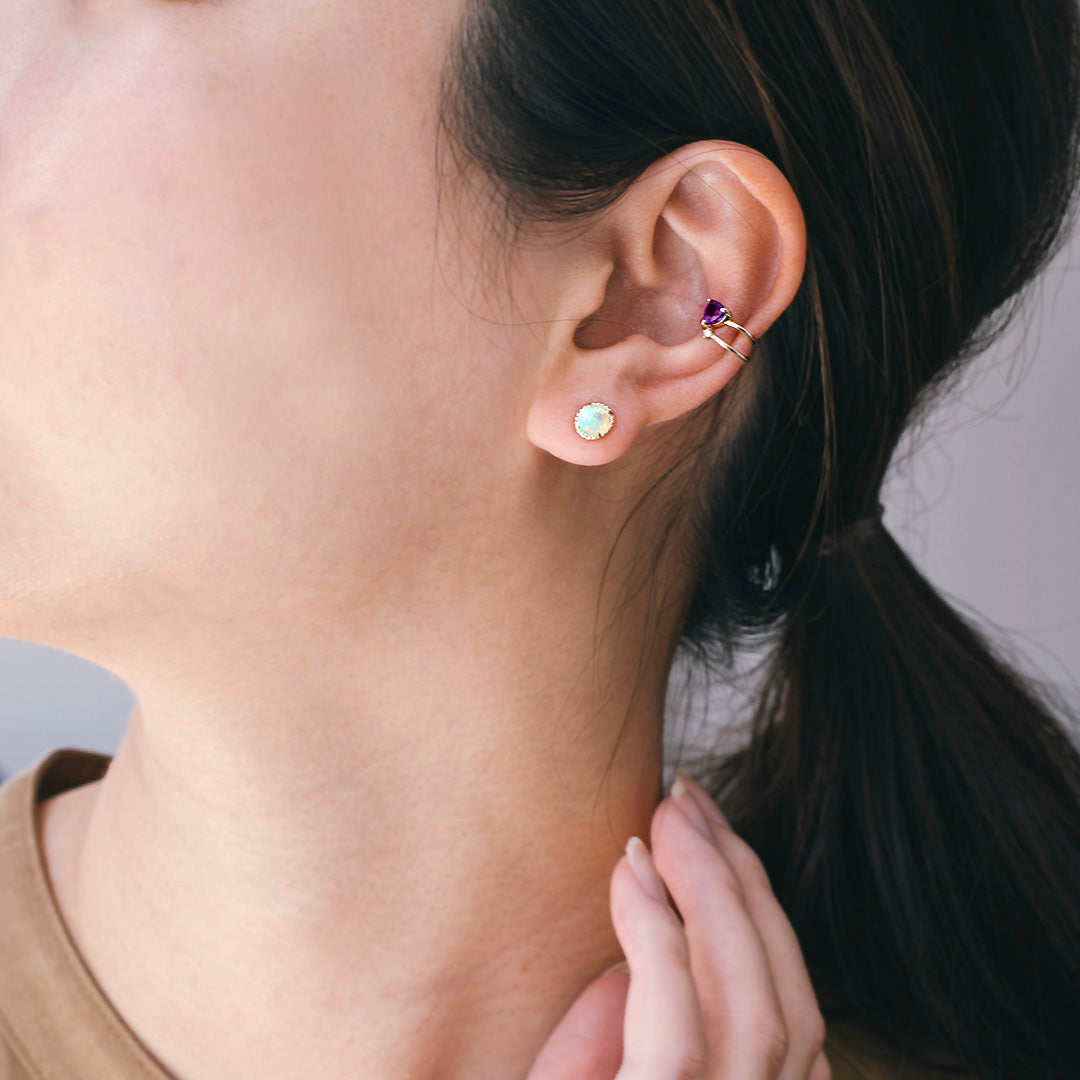 【在庫限り・即日発送】オパール(オーストラリア産) K10ピアス・エキューム