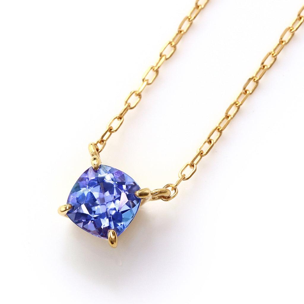 ネックレス全長41cm当社オリジナル！天然タンザナイトネックレス　K18YG T0.272ct