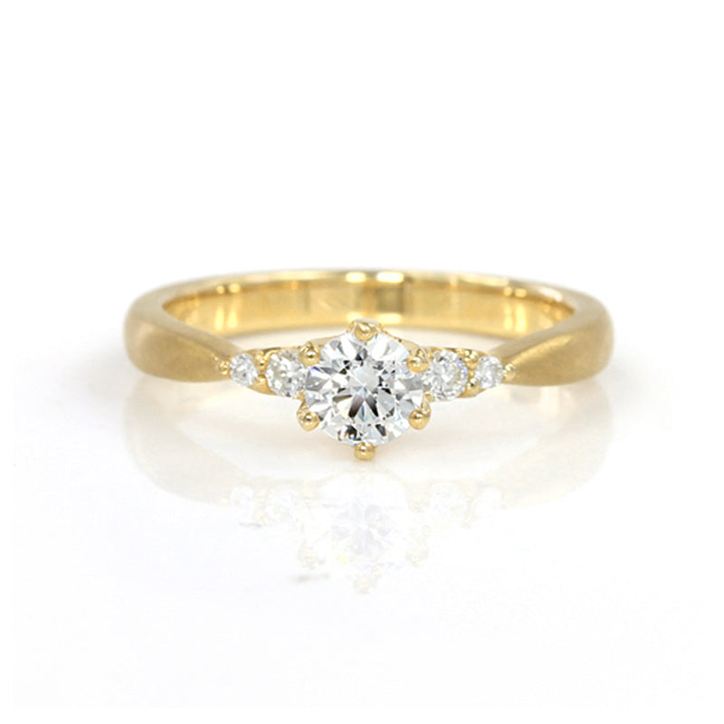 ビズー公式】婚約指輪 エンゲージ ダイヤモンド Pt900 K18 YGリング 