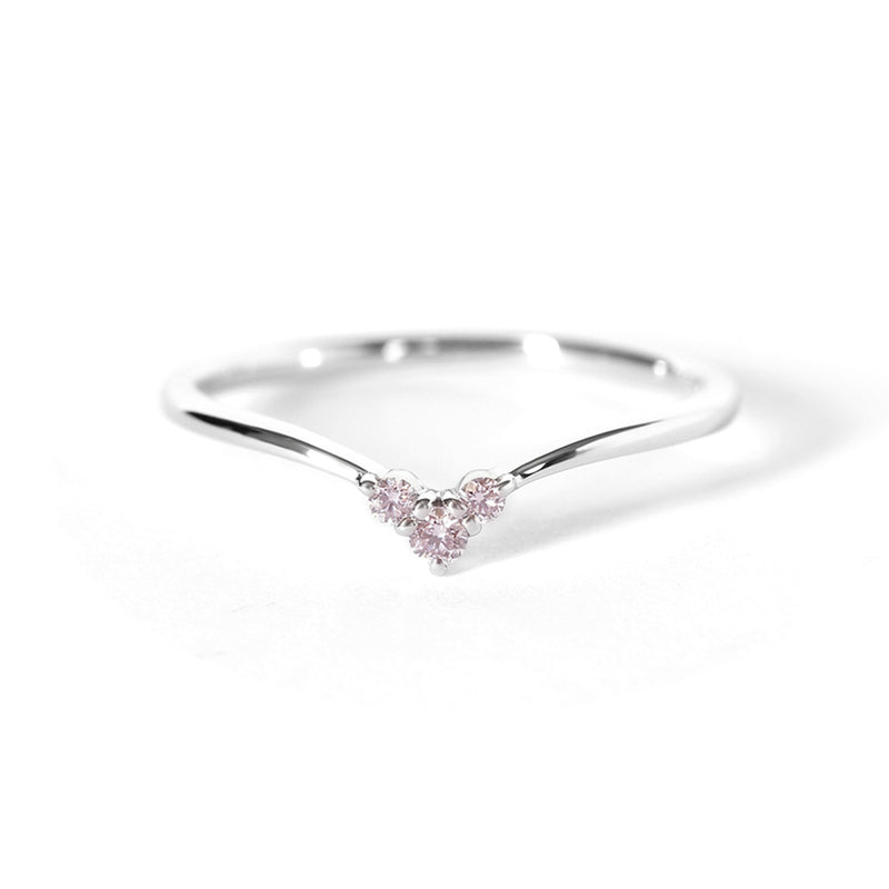 ベーネベーネのリングですベーネベーネ 桜 アーガイル産 ピンクダイヤモンド プラチナ リング ビズー