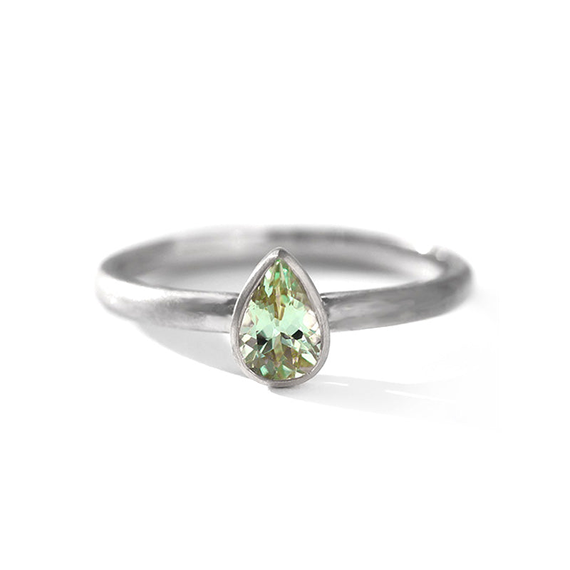 K18YG/PT グリーンガーネット リング 0.89CT