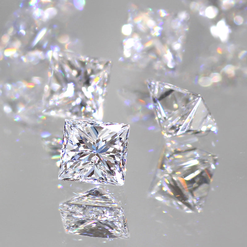 ダイヤモンド(SIクラス相当) K18/PTリング・セラム